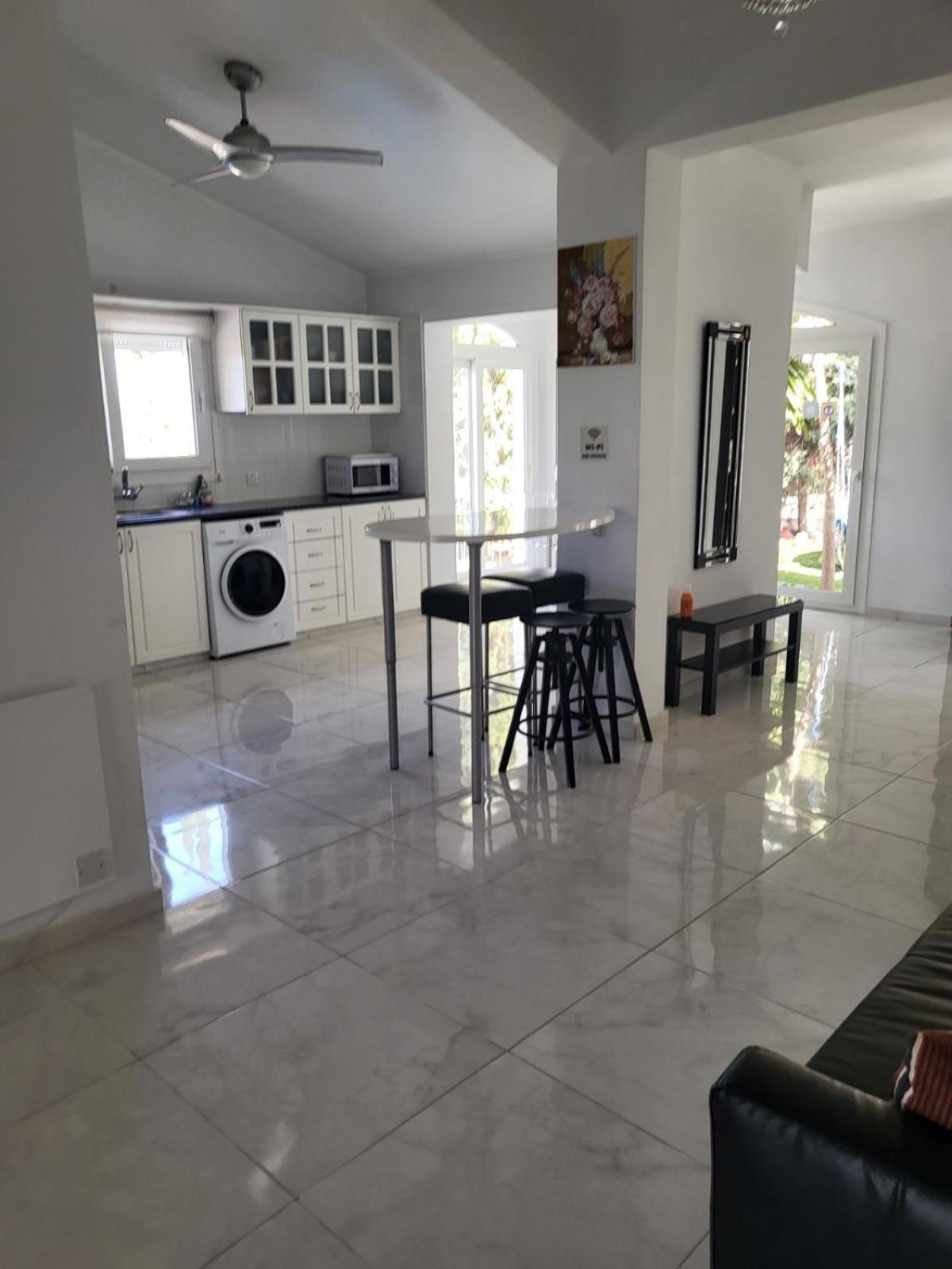 Villa Neyla Four Bedroom Coral Bay Beach Front Экстерьер фото