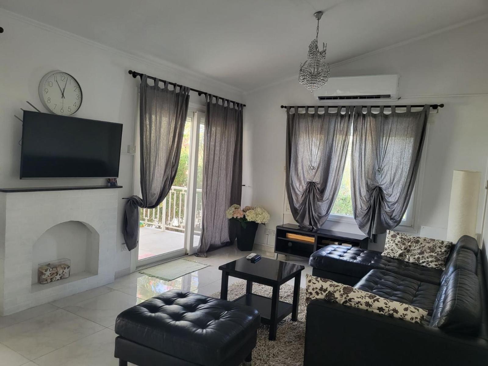 Villa Neyla Four Bedroom Coral Bay Beach Front Экстерьер фото