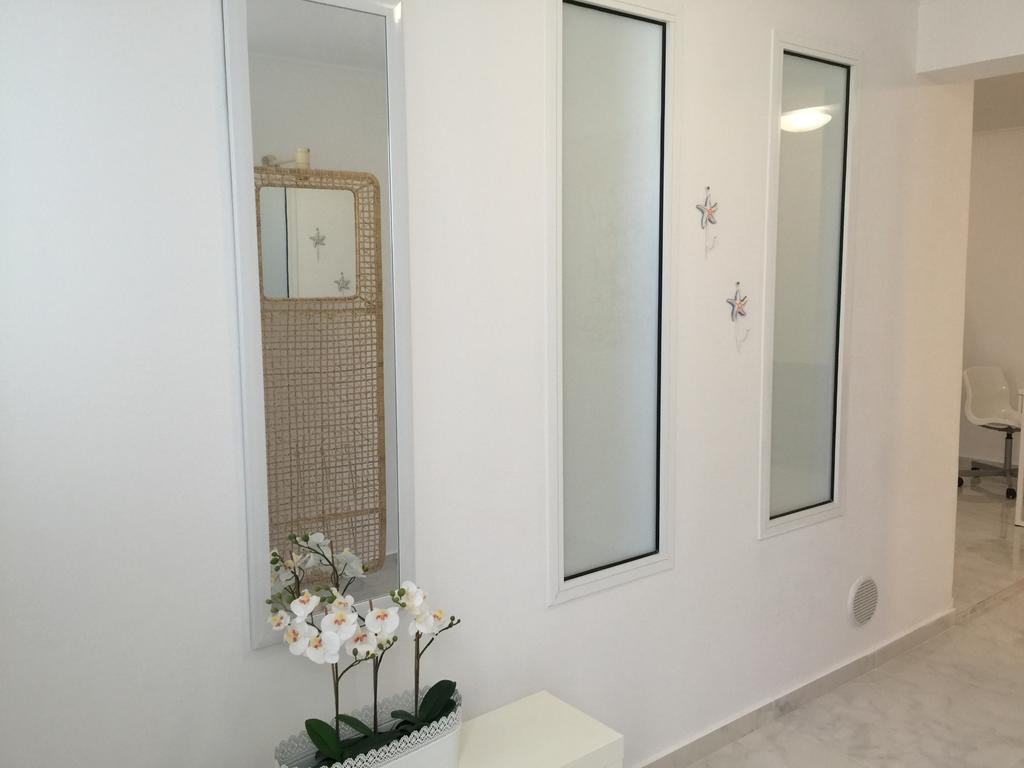 Villa Neyla Four Bedroom Coral Bay Beach Front Экстерьер фото